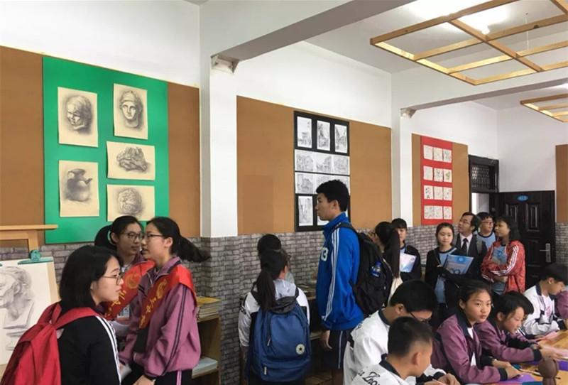 三中三澳門(mén)，探索與解析，三中三澳門(mén)，深度探索與解析