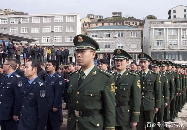 警備區(qū)權(quán)力詳解，究竟權(quán)力大小如何？，警備區(qū)權(quán)力深度解析，權(quán)力范圍與大小揭秘