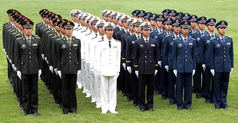 解放軍最新夾克作業(yè)服，設(shè)計特點與優(yōu)勢分析，解放軍最新夾克作業(yè)服設(shè)計特點與優(yōu)勢解析