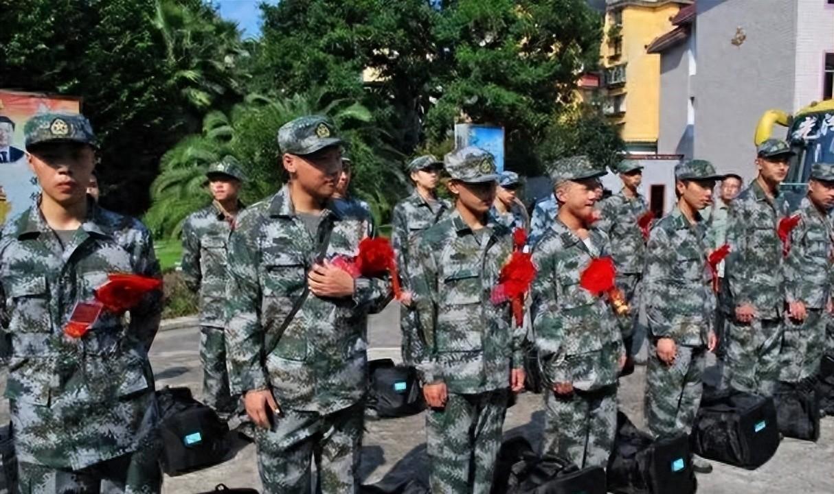 中央軍事委員會(huì)組成人員表及其職責(zé)與重要性，中央軍事委員會(huì)組成人員表、職責(zé)與重要性解析