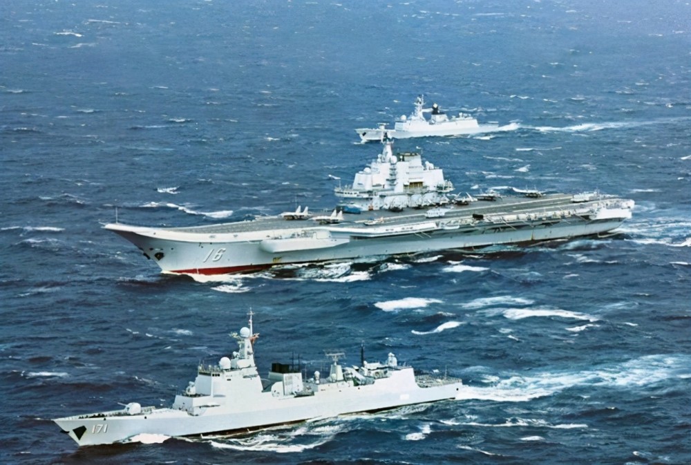 山東艦與伊麗莎白女王號，兩大戰(zhàn)艦的對比，山東艦與伊麗莎白女王號戰(zhàn)艦對比解析