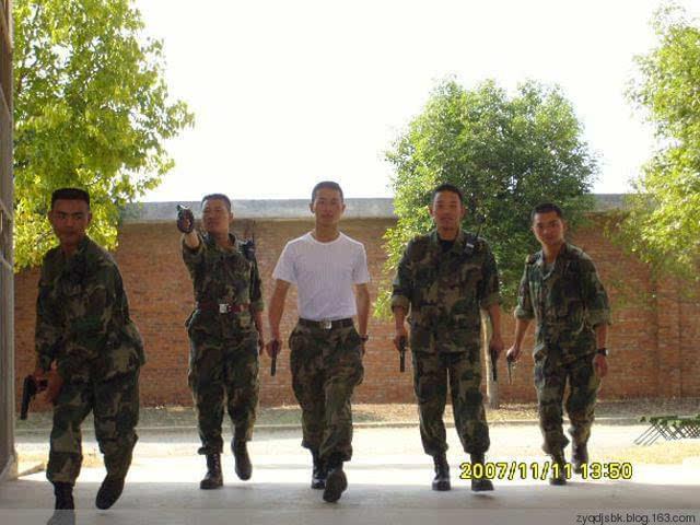 龍焱特種部隊(duì)大隊(duì)長，英勇無畏的領(lǐng)袖與傳奇戰(zhàn)士的典范，龍焱特種部隊(duì)大隊(duì)長，英勇無畏的領(lǐng)袖與戰(zhàn)士傳奇典范