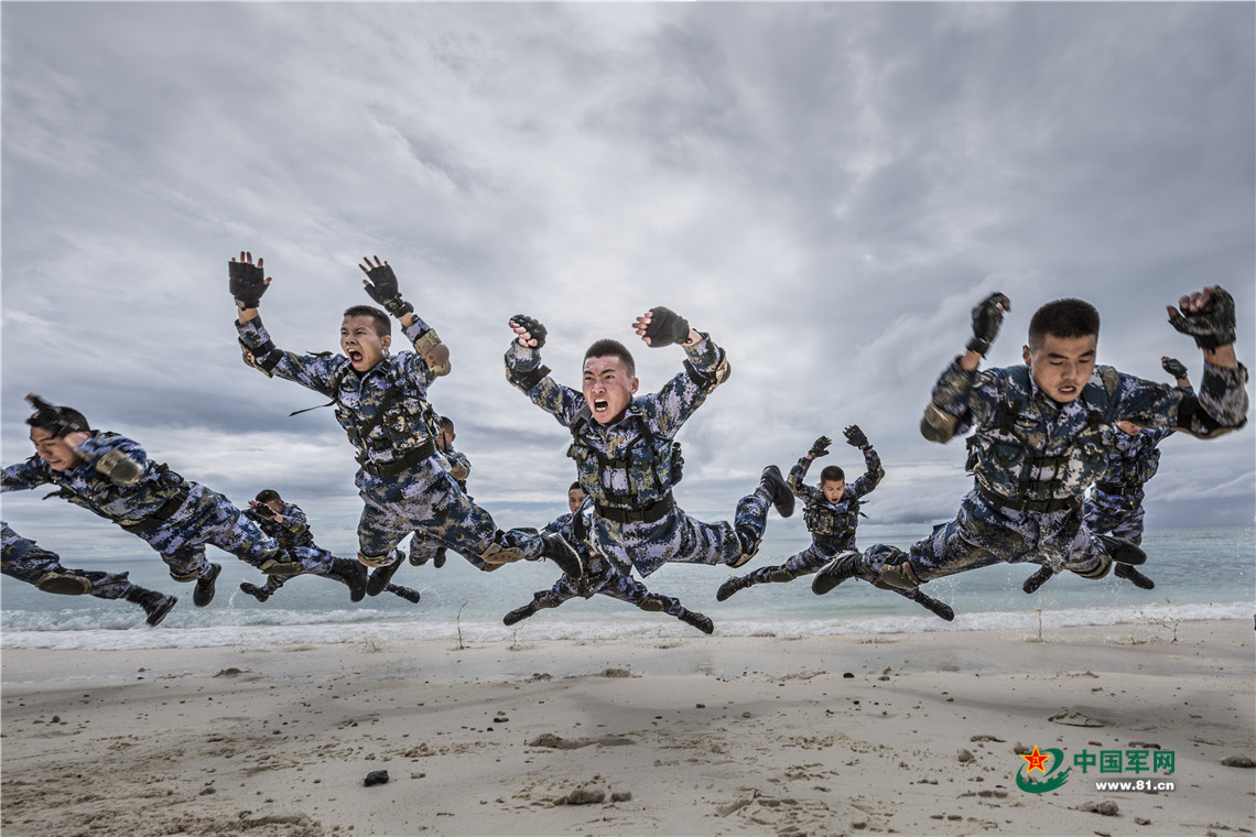 最新軍事圖片高清壁紙，展現(xiàn)現(xiàn)代軍事力量之美，現(xiàn)代軍事力量之美，高清壁紙軍事圖片展示