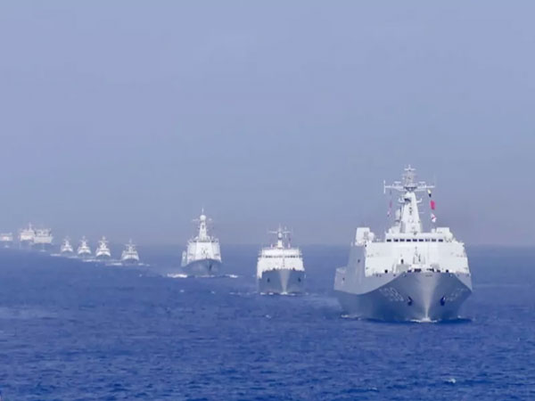 人民海軍成立70周年閱兵，輝煌成就與堅定前行，人民海軍成立70周年閱兵，輝煌成就鑄就，堅定前行展雄姿