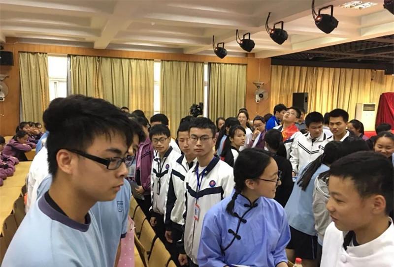 新澳門三中三6組免費(fèi)公開——探索與解析，澳門三中三最新6組數(shù)據(jù)解析與探索，免費(fèi)公開揭秘