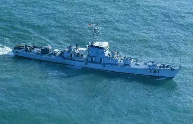 中國海軍艦艇發(fā)展史，從遠古到現(xiàn)代的海上力量崛起，中國海軍艦艇發(fā)展史，海上力量的崛起之路