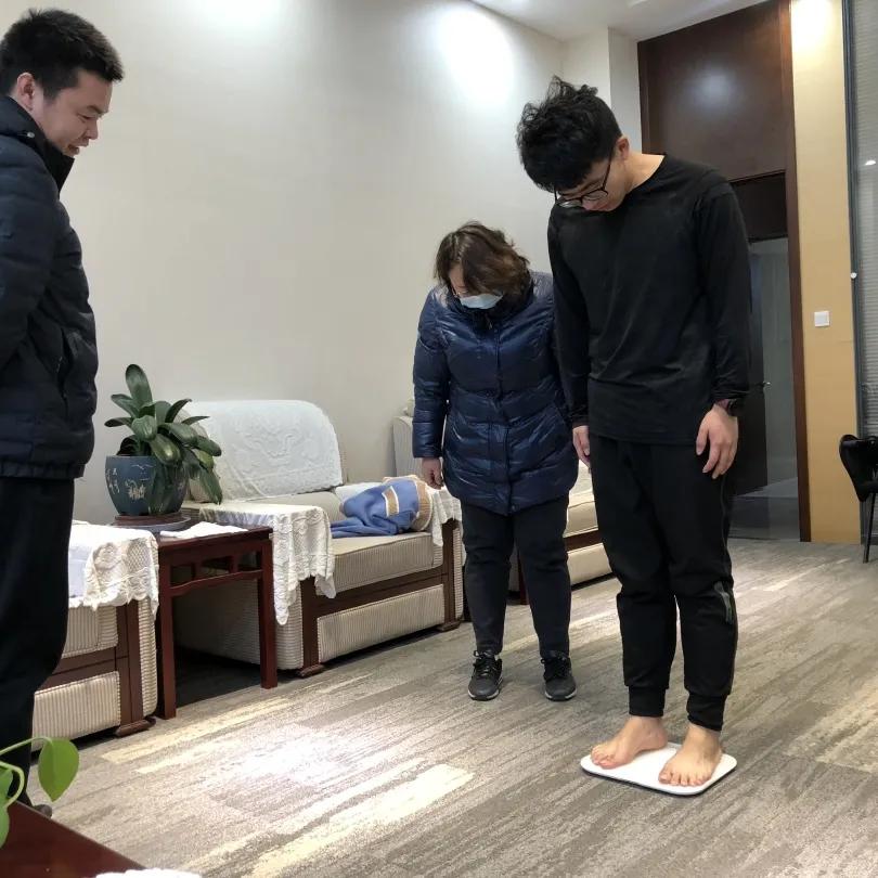 揭秘六肖中特王中王一肖中特的奧秘，揭秘生肖彩票中的特殊奧秘，六肖中特王之王一肖獨(dú)特規(guī)律解析