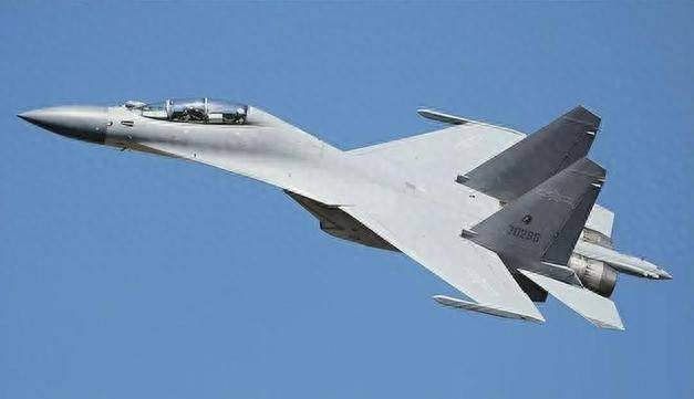 殲-11戰(zhàn)機(jī)，幾代戰(zhàn)機(jī)中的佼佼者，殲-11戰(zhàn)機(jī)，幾代戰(zhàn)機(jī)中的翹楚