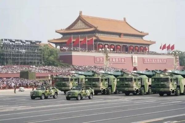回顧歷史，紀(jì)念輝煌——2009年閱兵盛典，回顧歷史，紀(jì)念輝煌，2009年閱兵盛典回顧